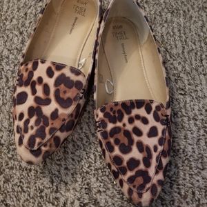 Leopard flats